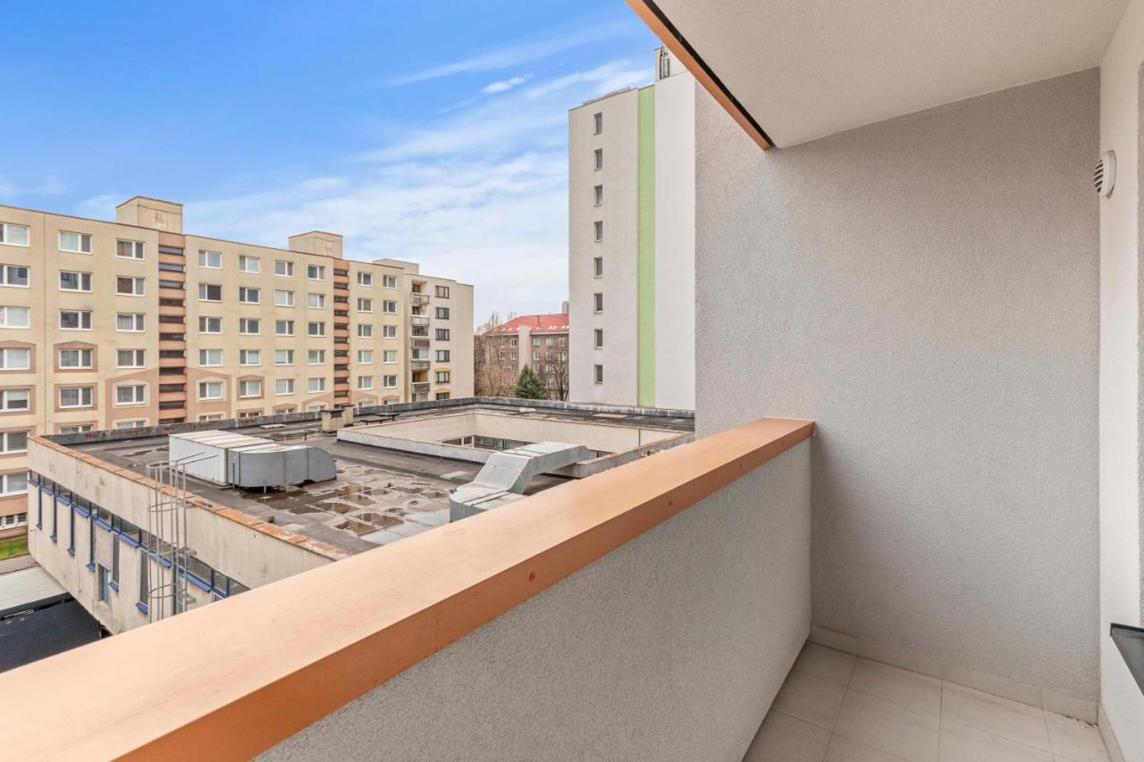 Lam Green - Ac -Balcony Bratislava Ngoại thất bức ảnh