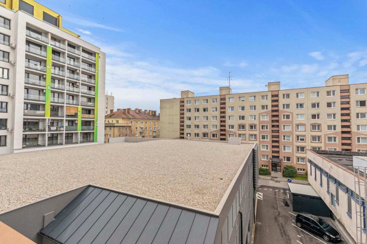 Lam Green - Ac -Balcony Bratislava Ngoại thất bức ảnh